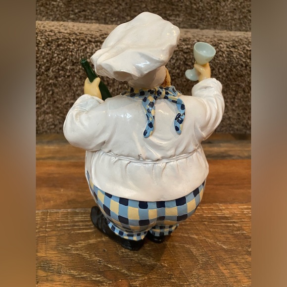 3 Porcelain Chiefs - Picture 10 of 11